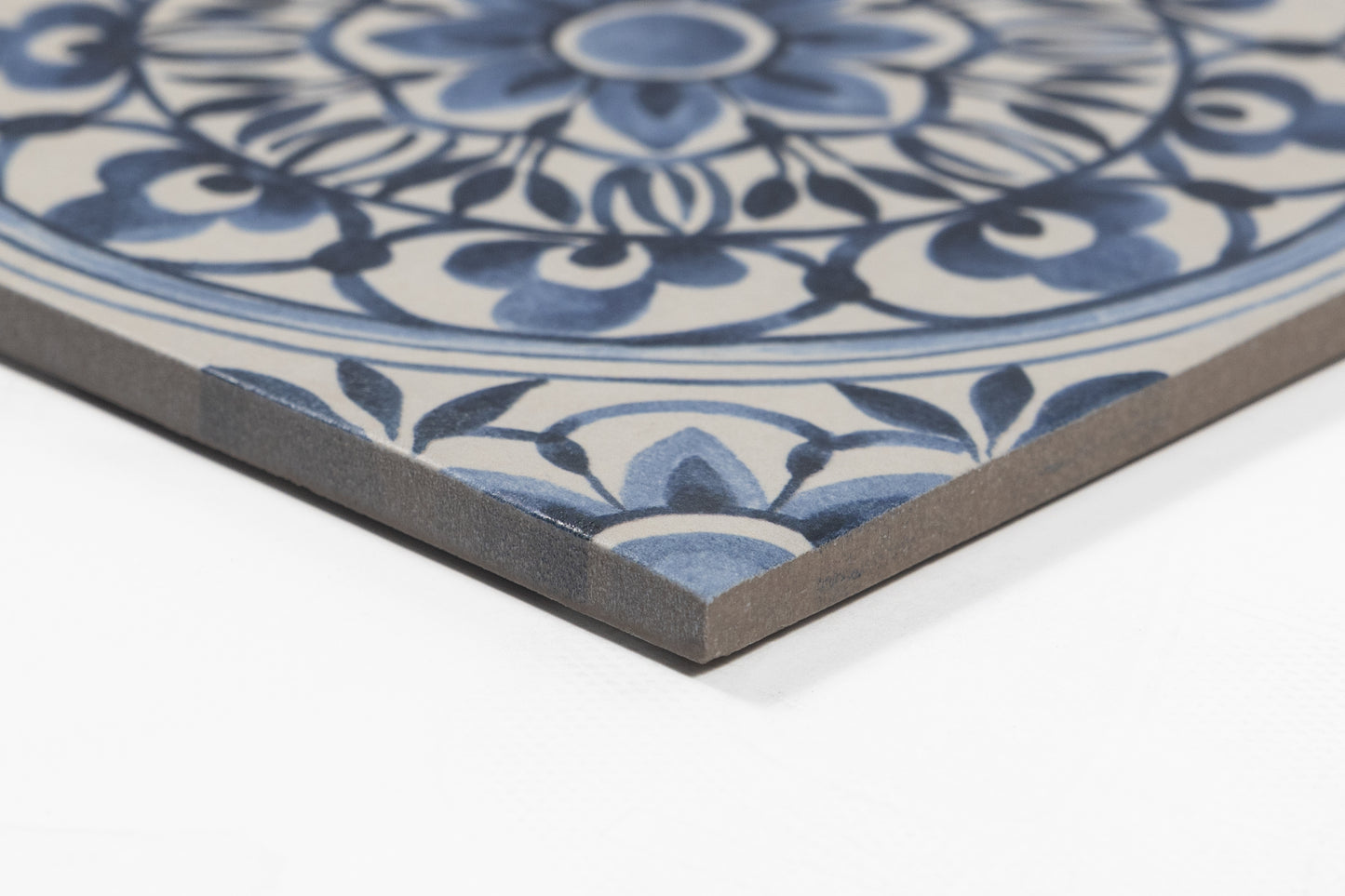 8x8 Amora Pizzo Avorio porcelain tile