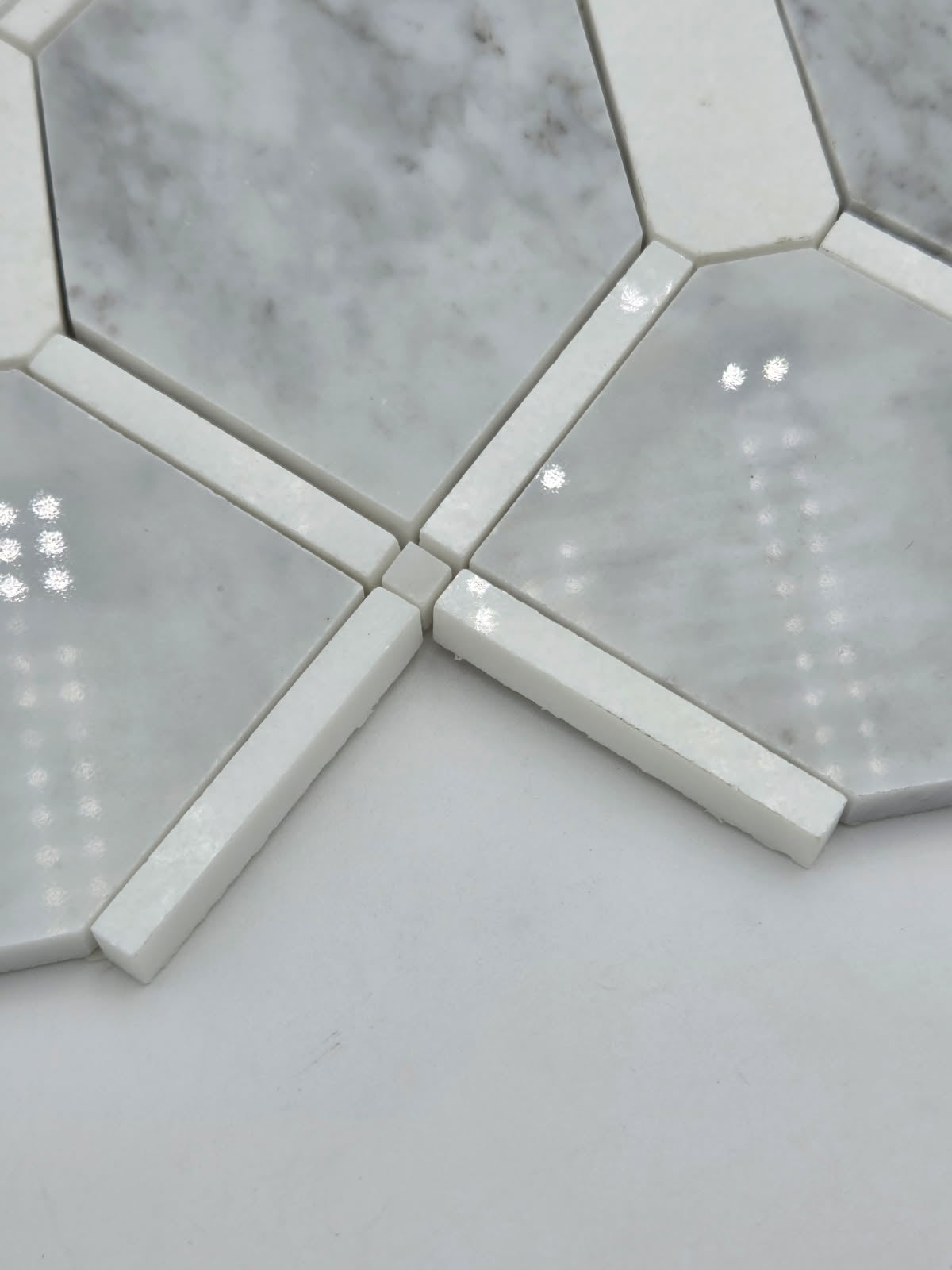 Industry Tile Natural Stone Waterjet Mosaic ( 5 pc per case) 2519
