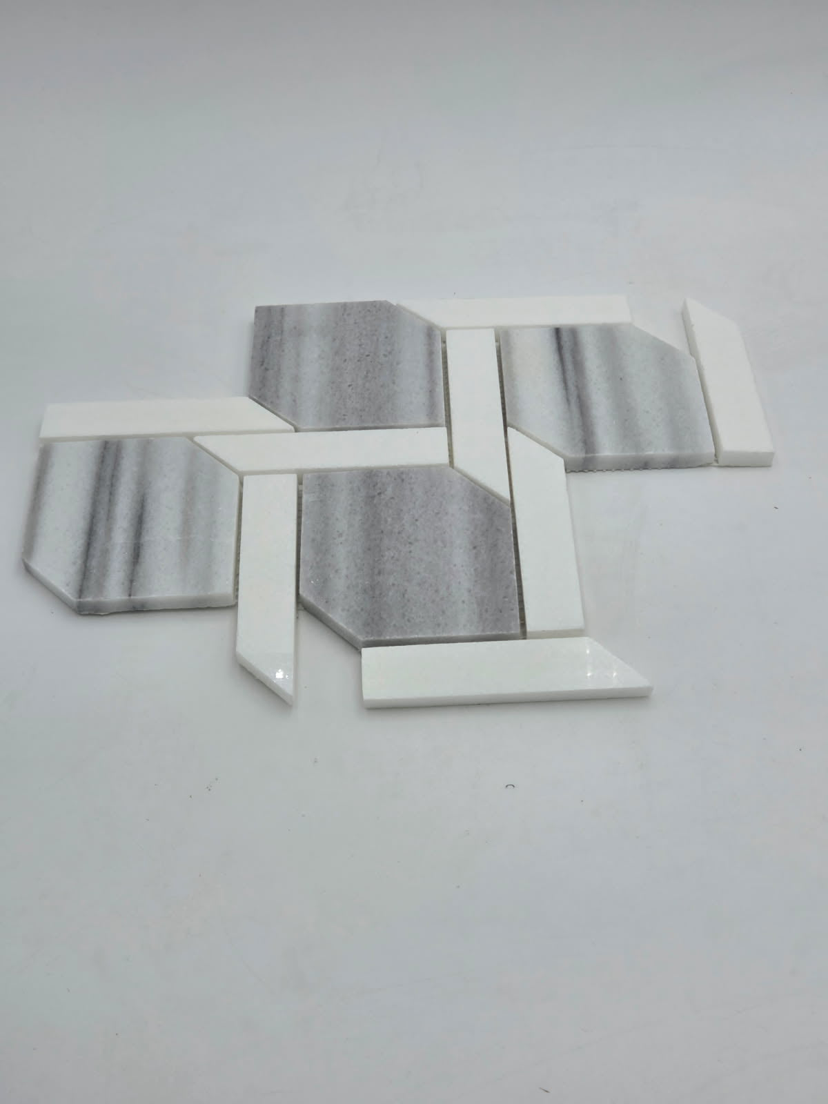 Industry Tile Natural Stone Waterjet Mosaic ( 5 pc per case) 2530