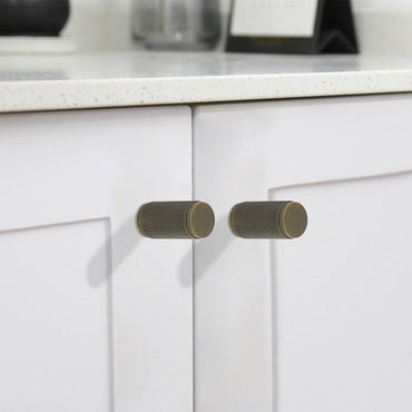 Knurled Cylinder Texture Pull Handles