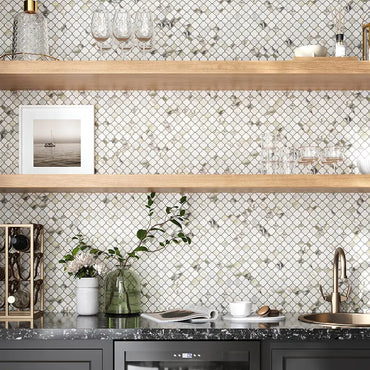 Calacatta Monet Clover Polished Marble Mosaic Tile