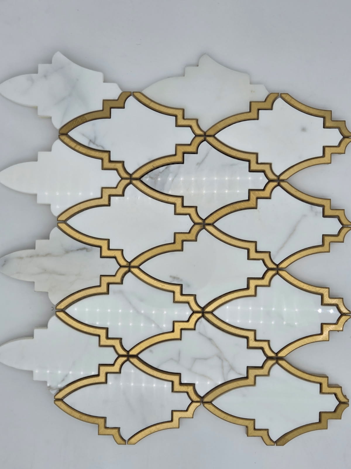 Industry Tile Natural Stone w Gold Trim Waterjet Mosaic ( 5 pc per case) 2555