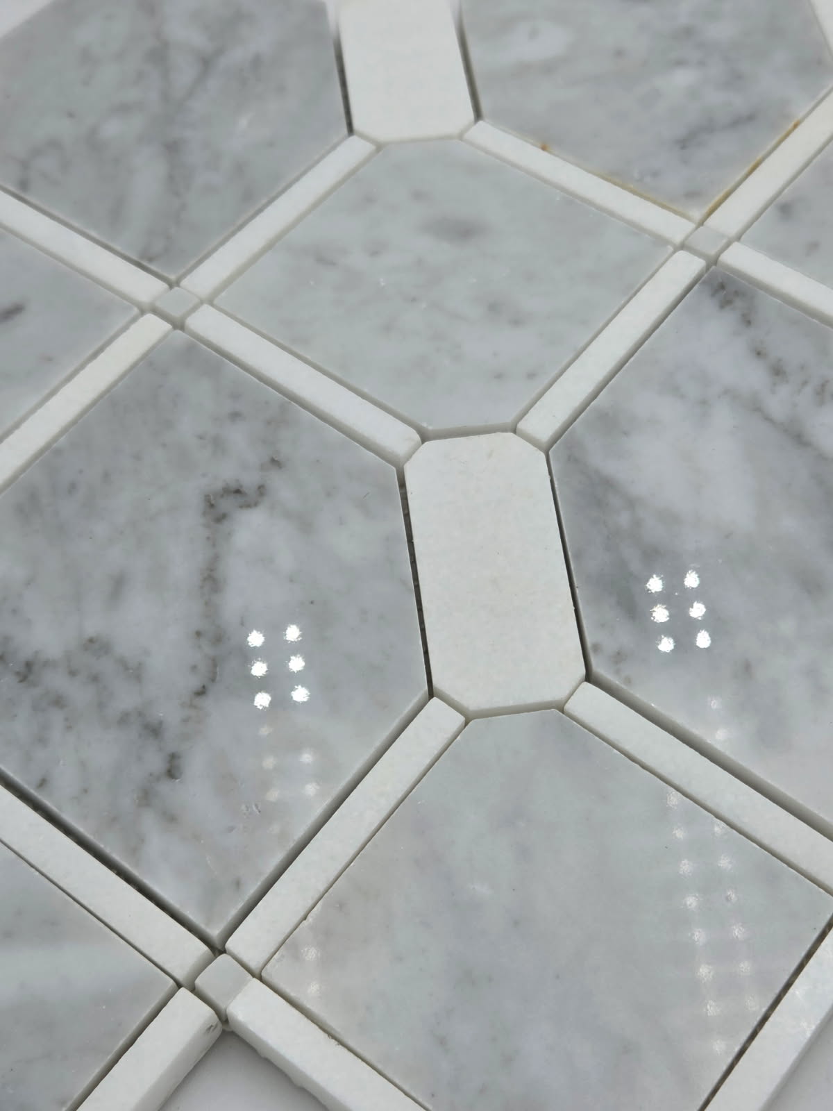 Industry Tile Natural Stone Waterjet Mosaic ( 5 pc per case) 2519