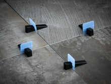 Load image into Gallery viewer, Peygran leveling system 3 mm (1/8&quot;) clips - Industry Tile